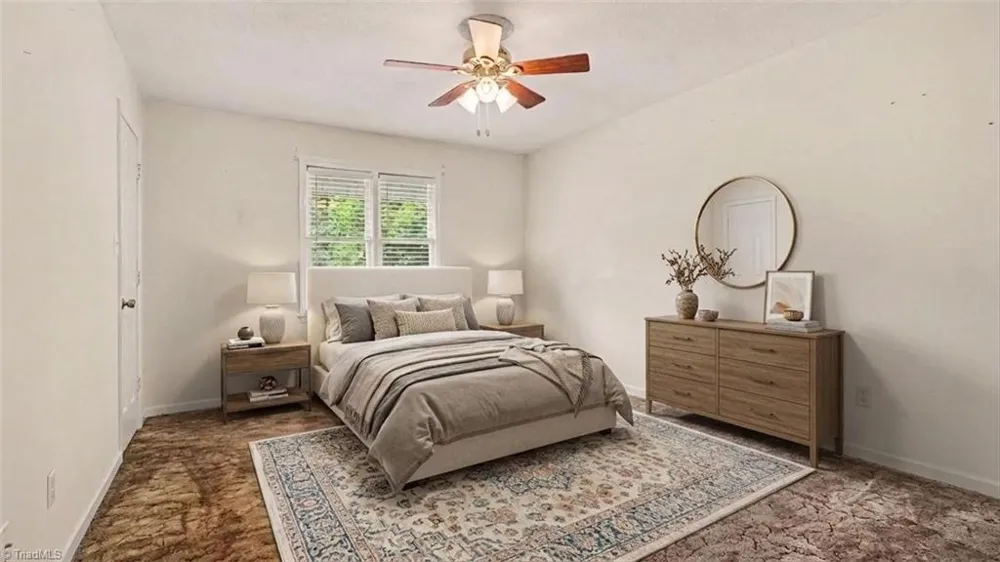 1001 Rock Knoll Court #228 Winston-Salem, NC 27107