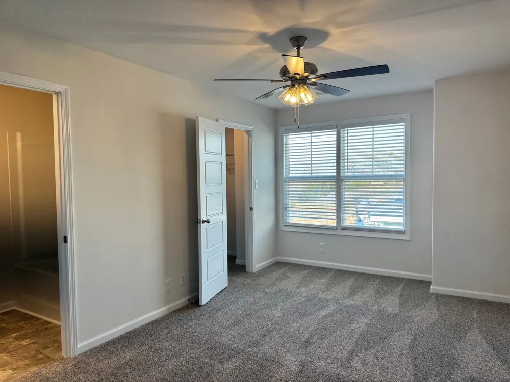 130 Quarry Point Dr Clarksville, TN 37043