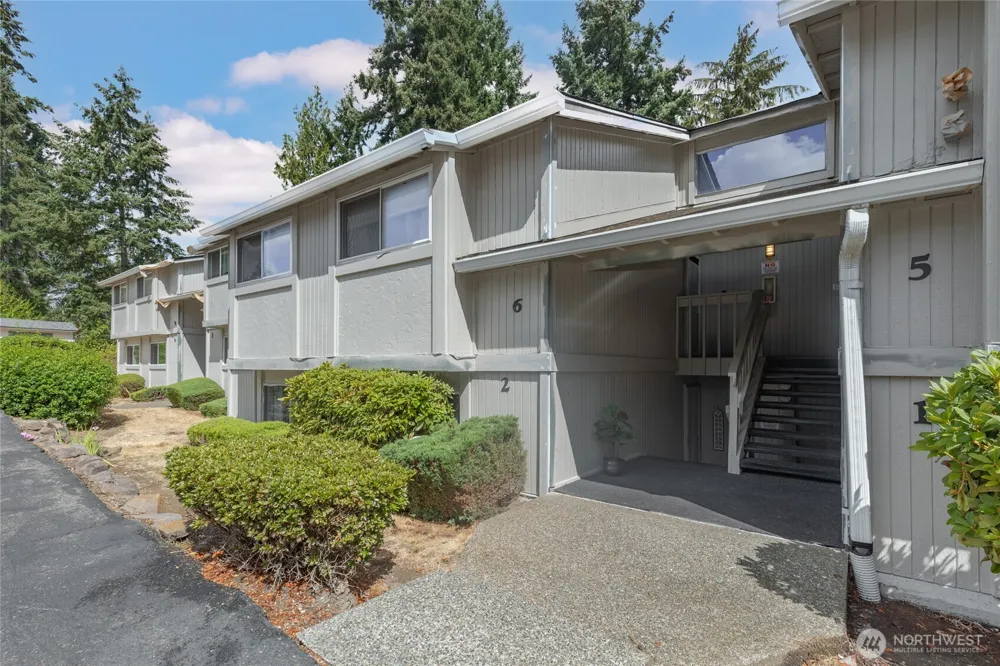 412 S 325th Place #S2 Federal Way, WA 98003