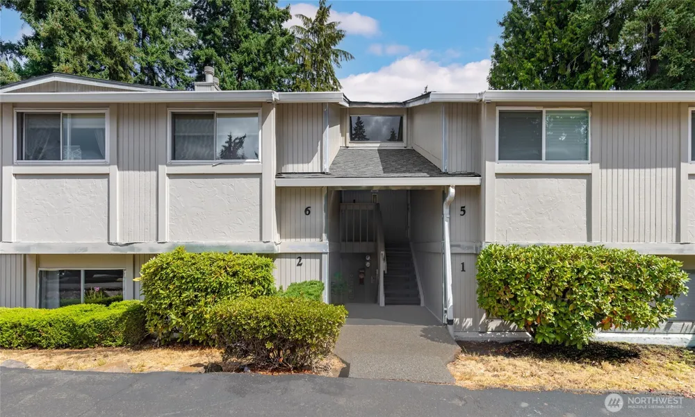 412 S 325th Place #S2 Federal Way, WA 98003