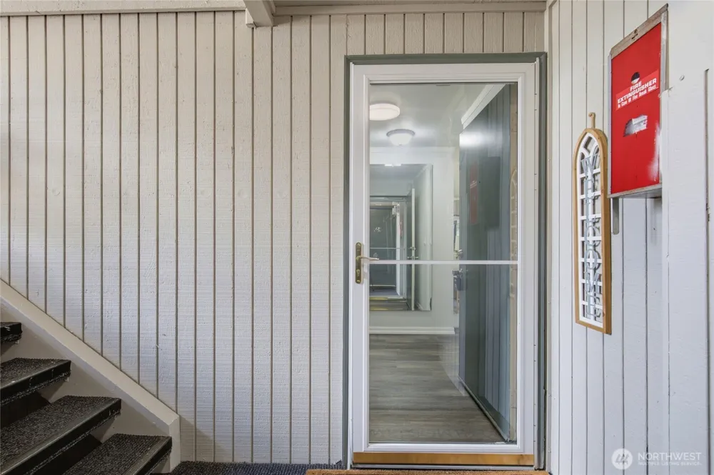412 S 325th Place #S2 Federal Way, WA 98003