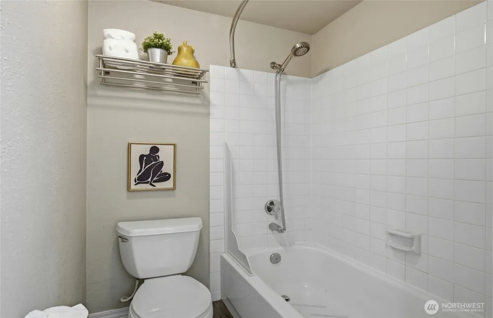 412 S 325th Place #S2 Federal Way, WA 98003
