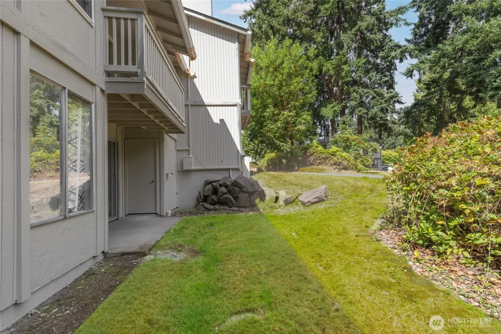 412 S 325th Place #S2 Federal Way, WA 98003