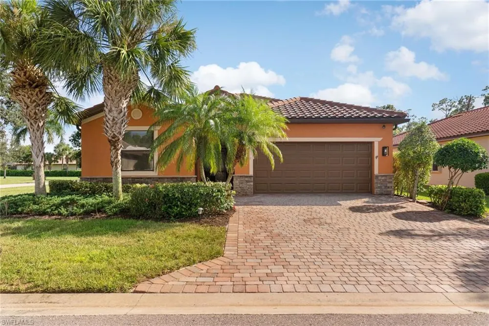 11068 Cherry Laurel Drive E Fort Myers, FL 33912