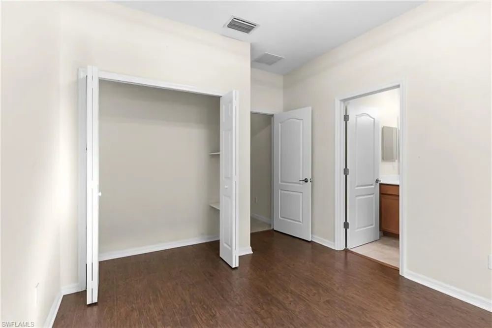11068 Cherry Laurel Drive E Fort Myers, FL 33912