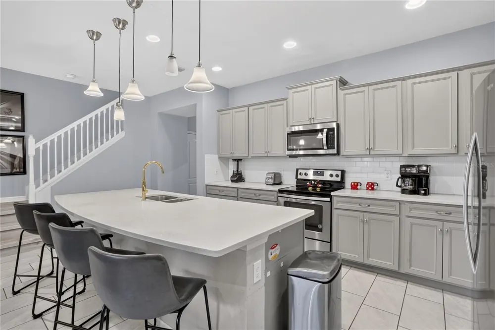 8831 GENEVE COURT Kissimmee, FL 34747