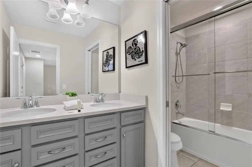 8831 GENEVE COURT Kissimmee, FL 34747