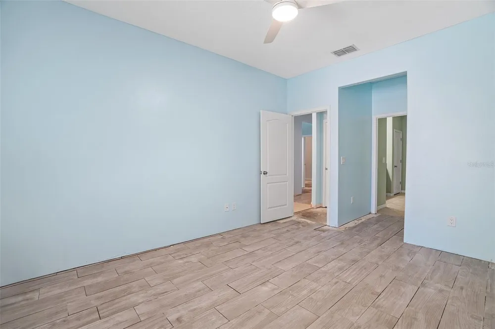3205 BAYFLOWER AVE St Cloud, FL 34773