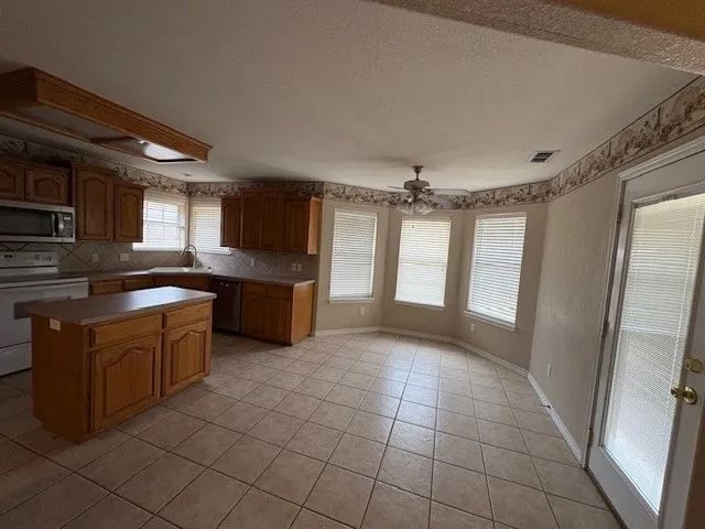 5402 Willow View Road Abilene, TX 79606