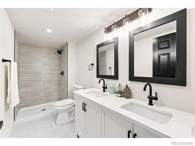 2927 Glendevey Drive Loveland, CO 80538