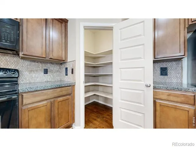 5543 Calgary Street Timnath, CO 80547