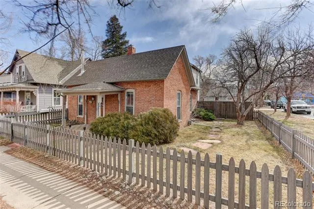 1902 Grove Street Boulder, CO 80302