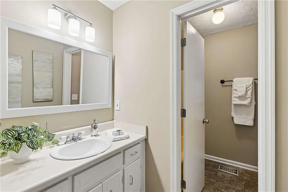 5308 Ferry Creek Lane Acworth, GA 30102