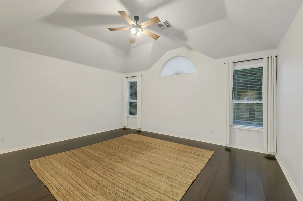 30214 Vinebriar Drive Spring, TX 77386