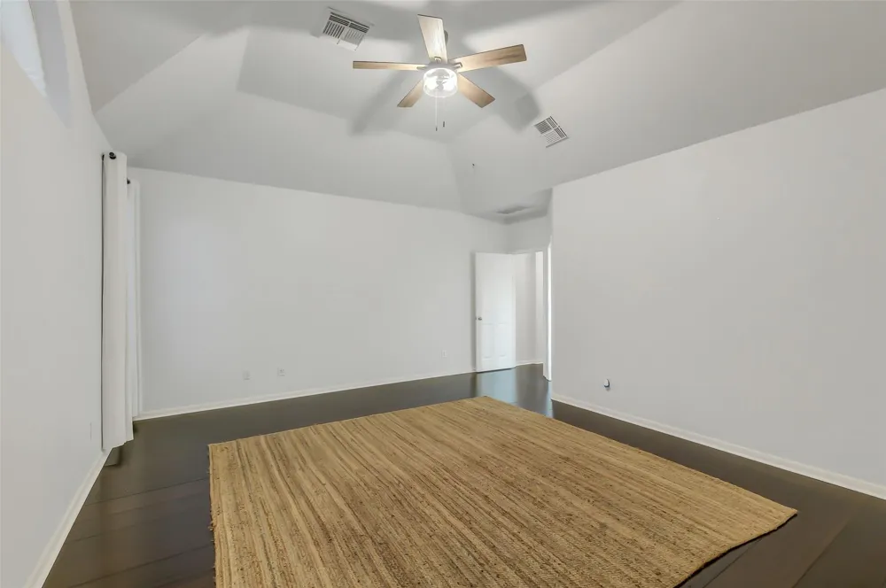 30214 Vinebriar Drive Spring, TX 77386