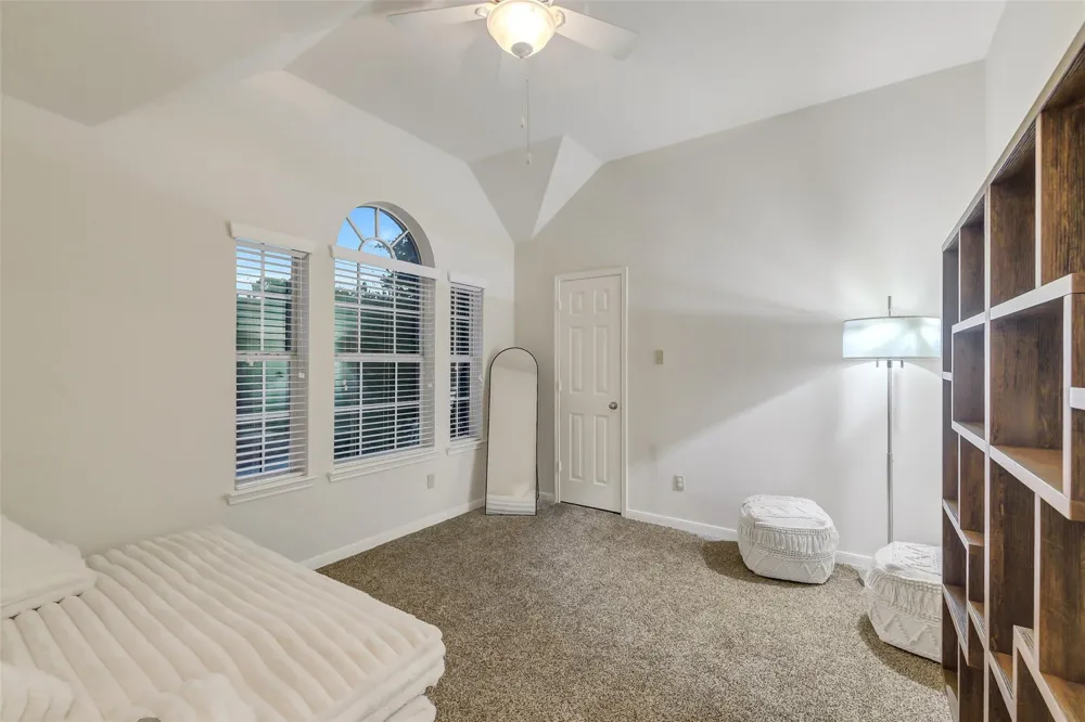 30214 Vinebriar Drive Spring, TX 77386