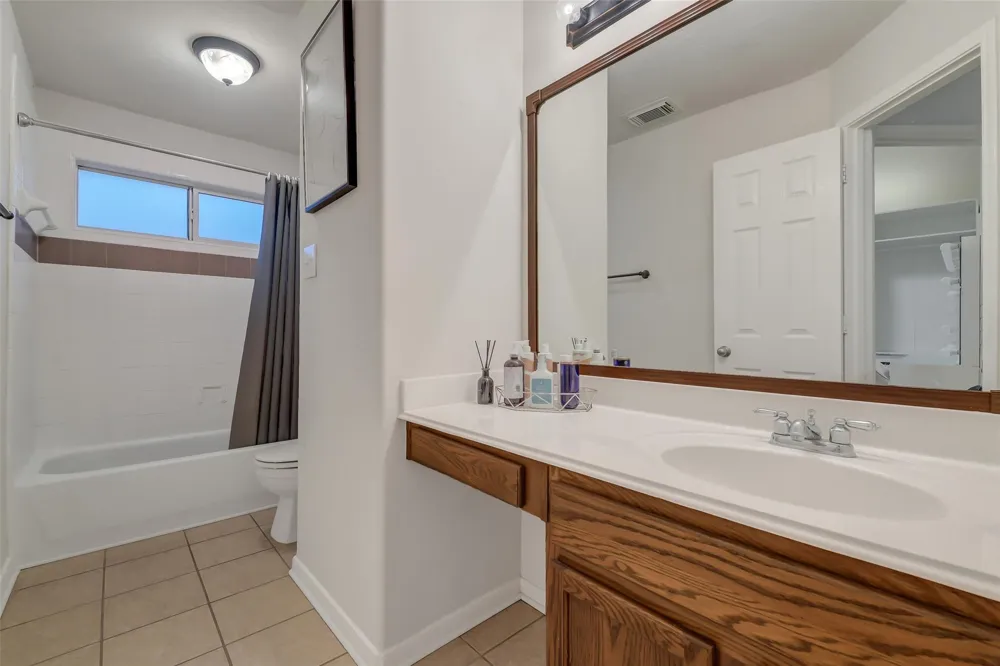 30214 Vinebriar Drive Spring, TX 77386