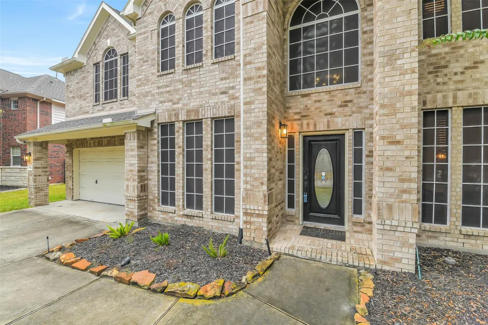 30214 Vinebriar Drive Spring, TX 77386