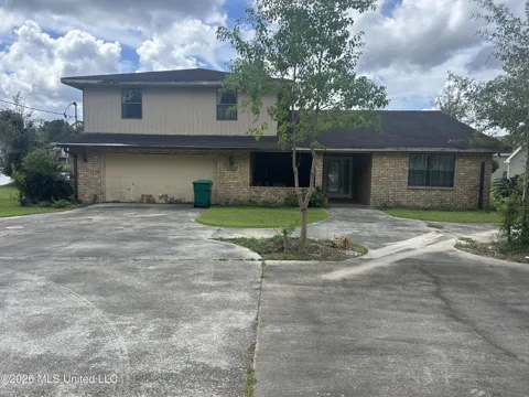 123 Peninsula Drive