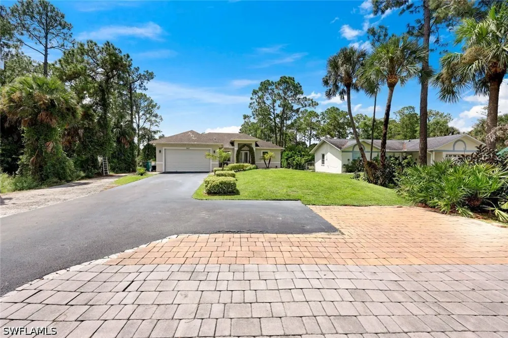 20th Street SE Naples, FL 34117