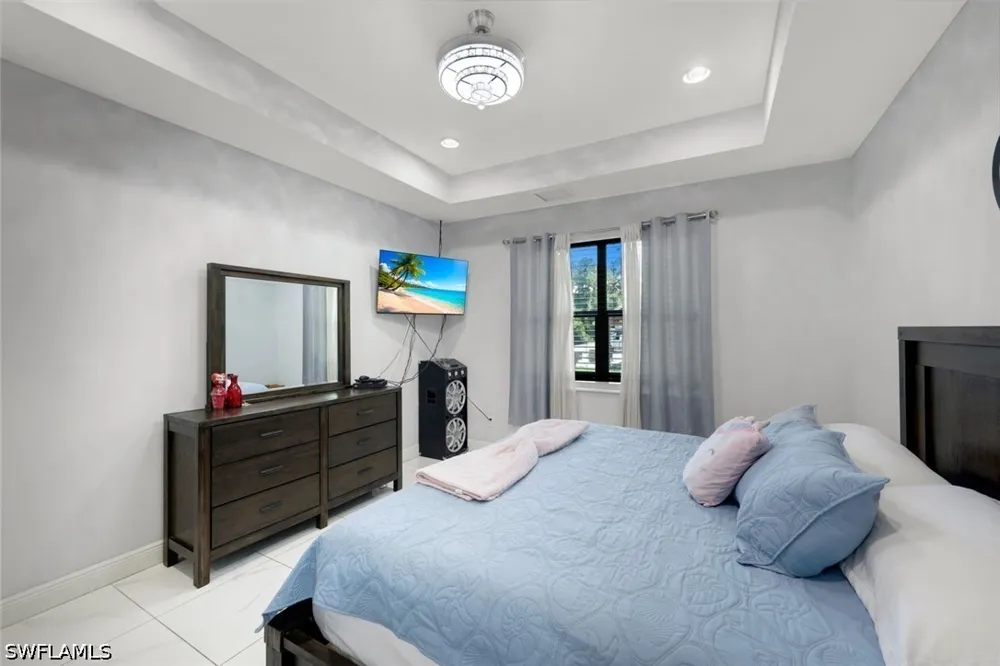 20th Street SE Naples, FL 34117