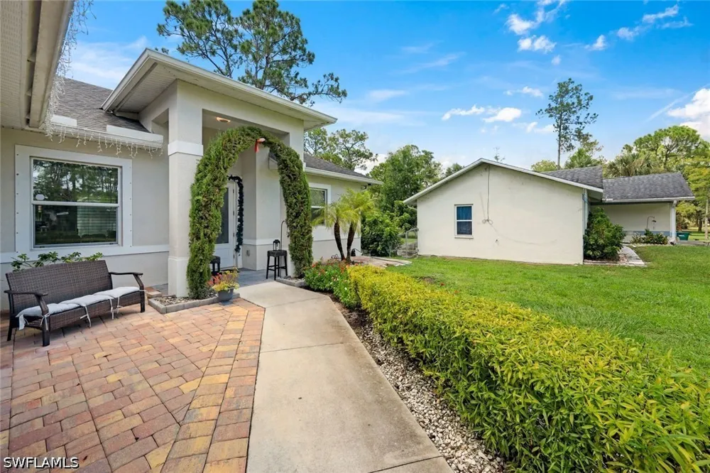 20th Street SE Naples, FL 34117