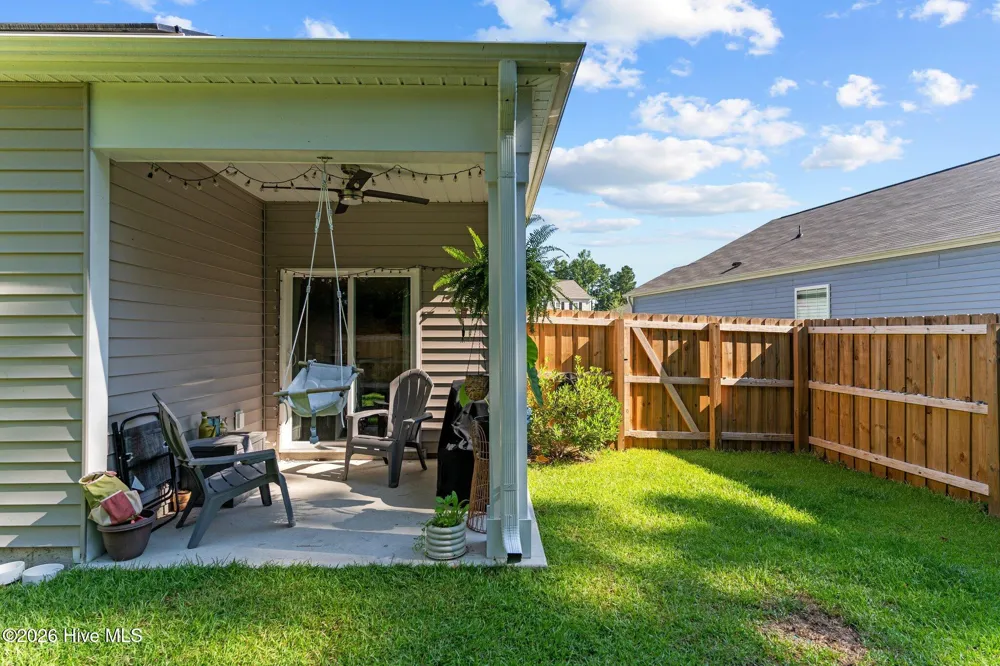247 Windy Woods Way Wilmington, NC 28401