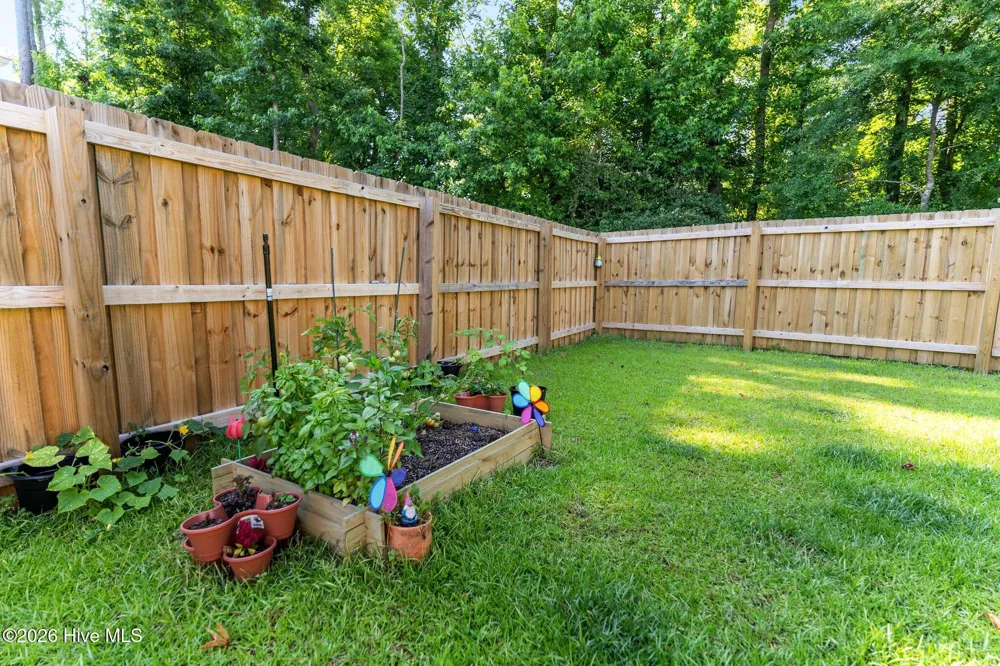 247 Windy Woods Way Wilmington, NC 28401