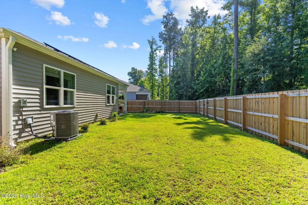247 Windy Woods Way Wilmington, NC 28401