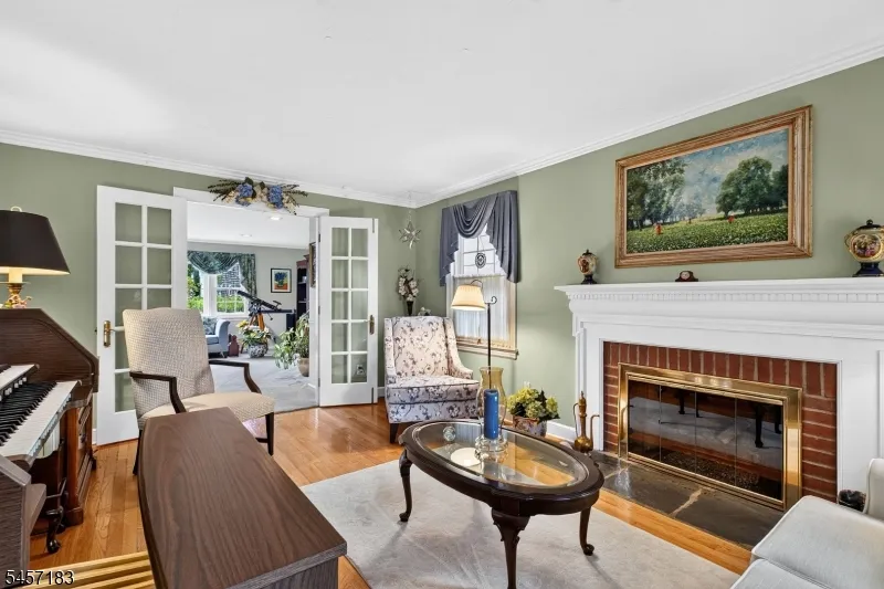 665 Fairfield Way Union, NJ 07083