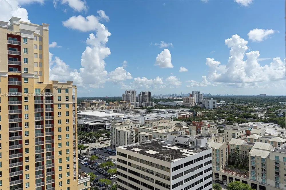 9066 SW 73rd Ct #1809 Miami, FL 33156