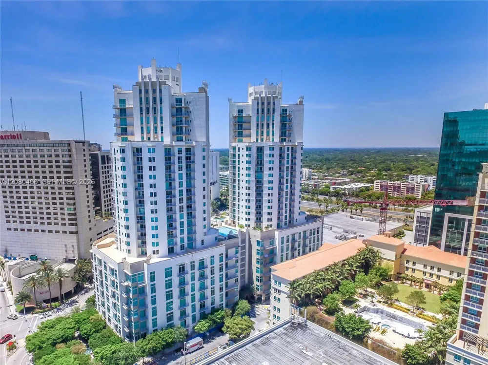 9066 SW 73rd Ct #1809 Miami, FL 33156