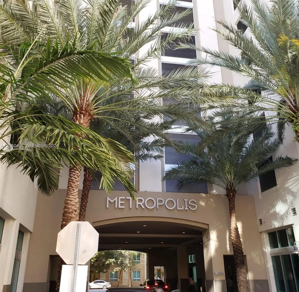 9066 SW 73rd Ct #1809 Miami, FL 33156