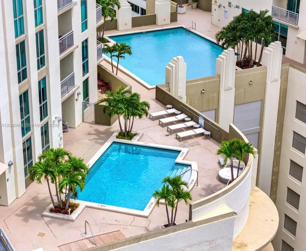 9066 SW 73rd Ct #1809 Miami, FL 33156