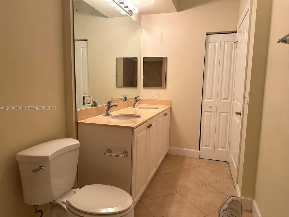 1690 Renaissance Commons Blvd #1228 Boynton Beach, FL 33426