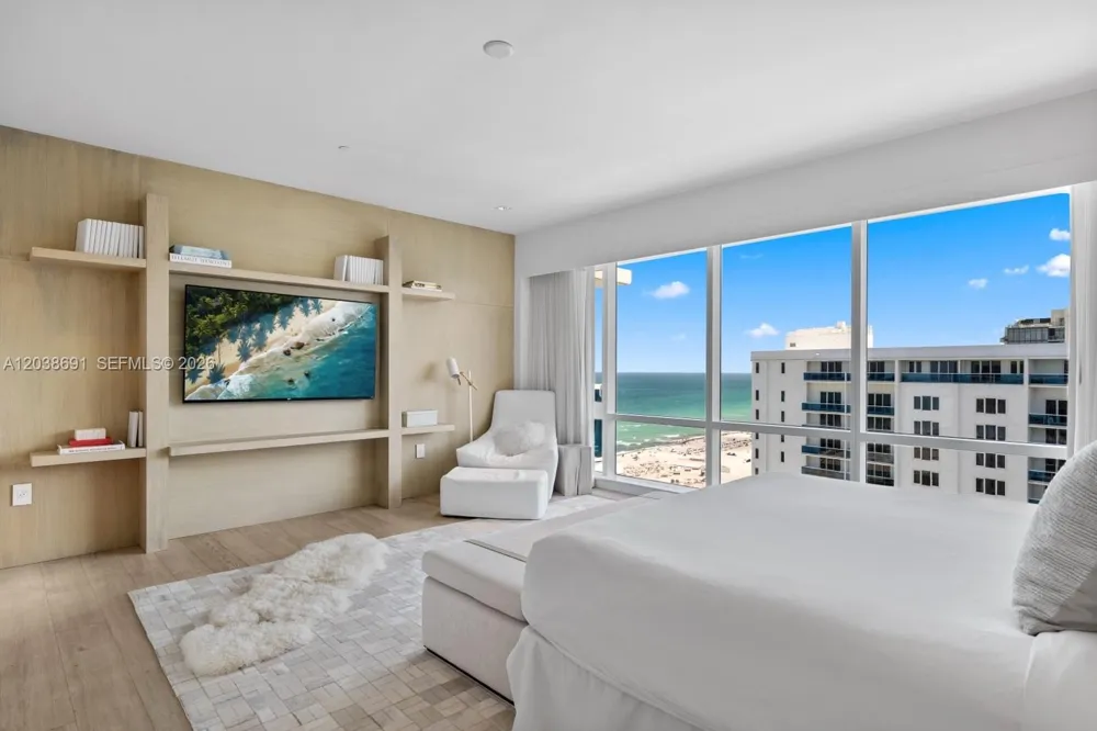 102 24th St #PH-1706 Miami Beach, FL 33139