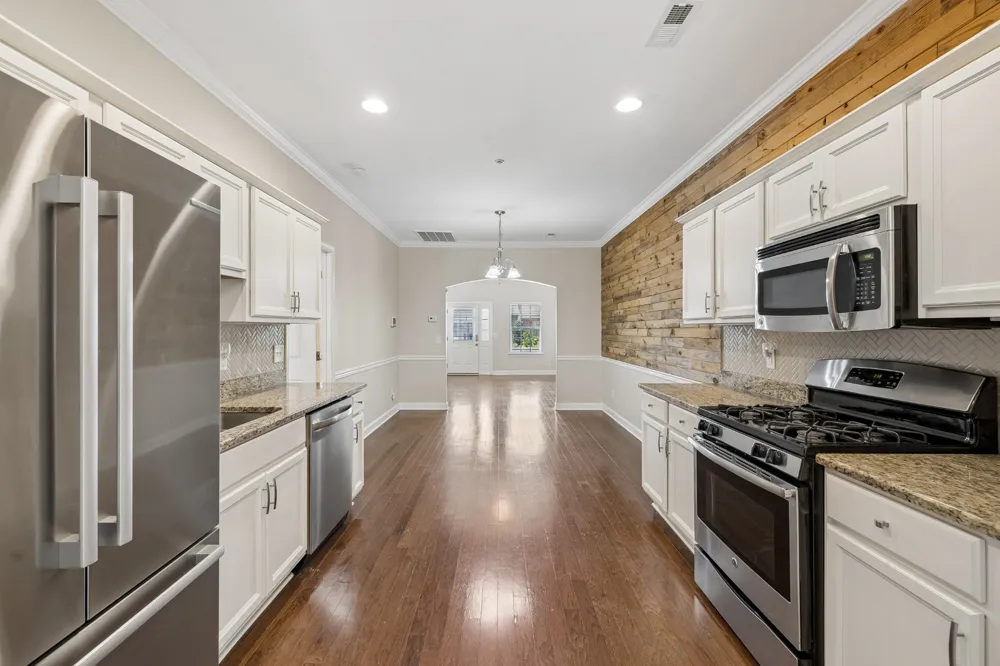 1040 Charlie Daniels Pkwy #184 Mount Juliet, TN 37122