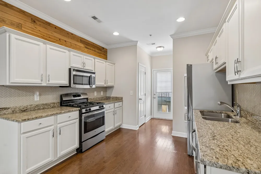 1040 Charlie Daniels Pkwy #184 Mount Juliet, TN 37122