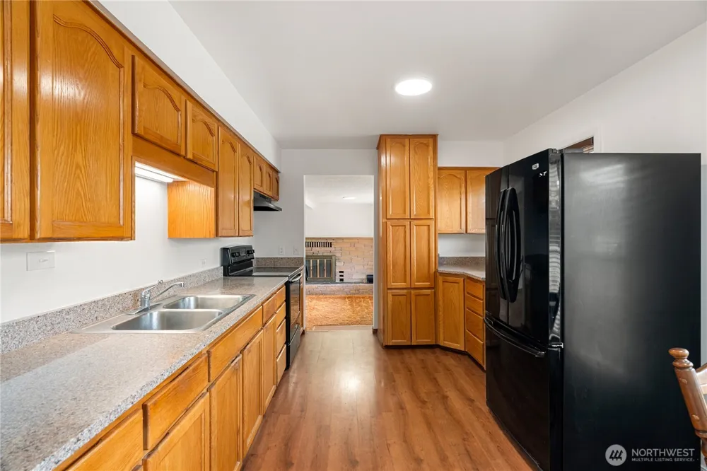 1206 E Park Avenue Montesano, WA 98563