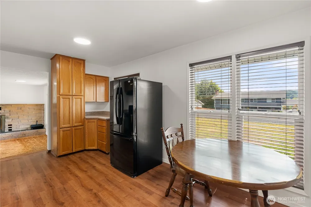 1206 E Park Avenue Montesano, WA 98563