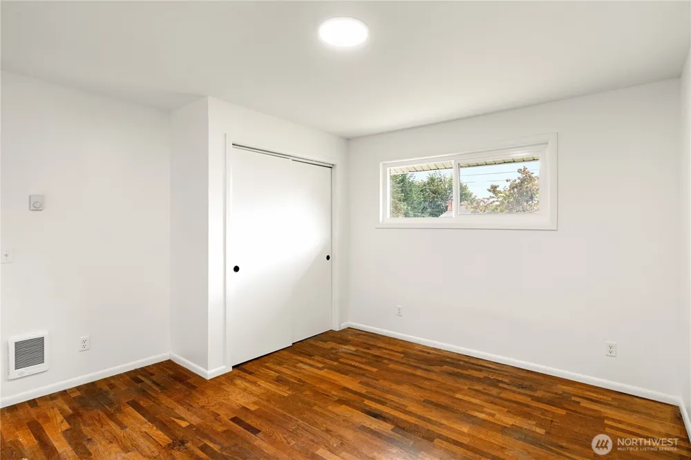 1206 E Park Avenue Montesano, WA 98563