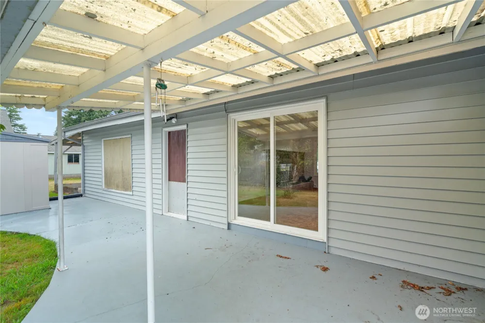 1206 E Park Avenue Montesano, WA 98563