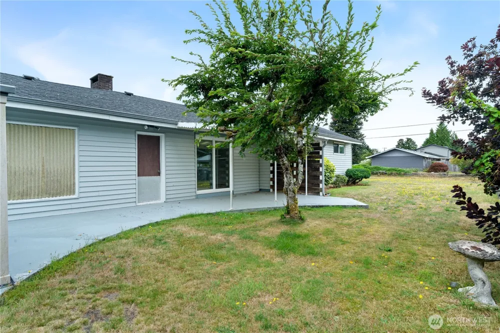 1206 E Park Avenue Montesano, WA 98563
