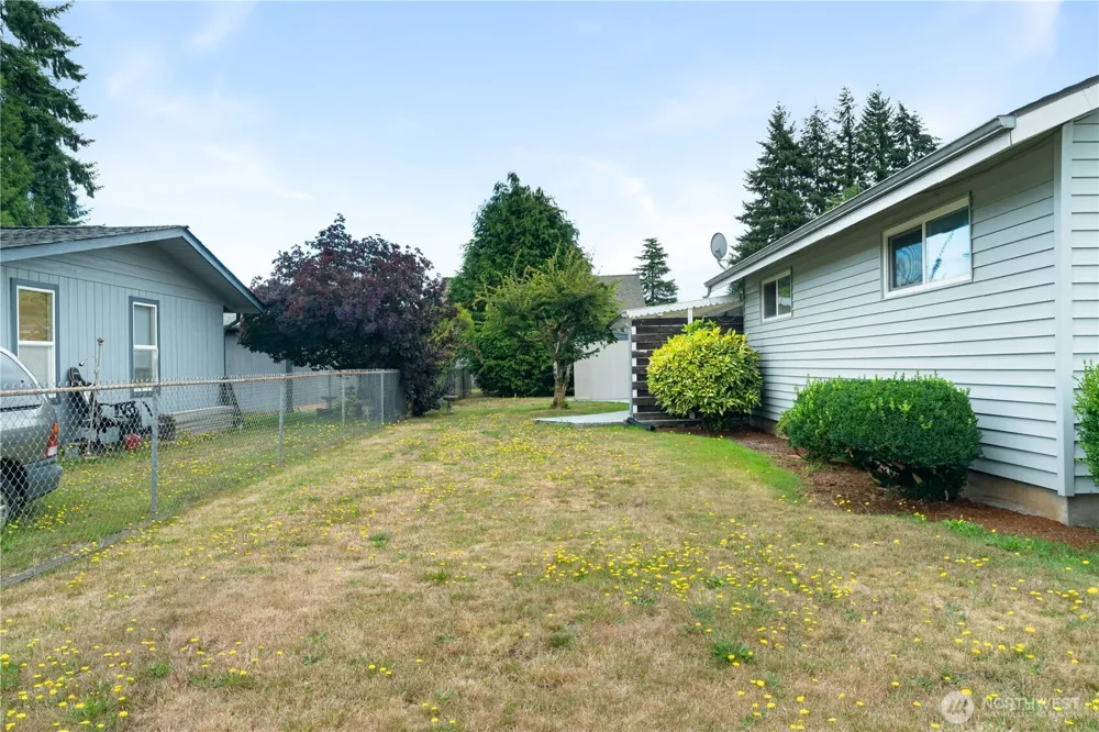 1206 E Park Avenue Montesano, WA 98563