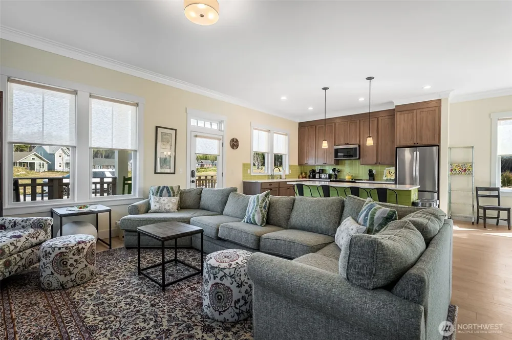 36 Easthaven Street Pacific Beach, WA 98571