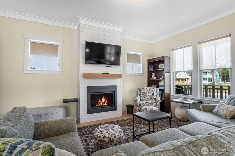 36 Easthaven Street Pacific Beach, WA 98571