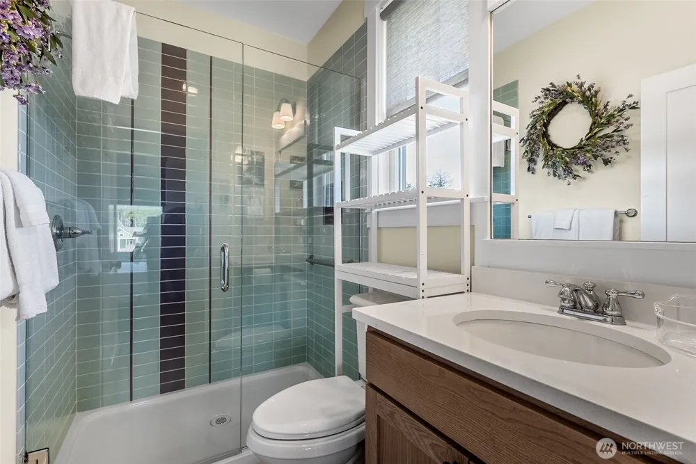36 Easthaven Street Pacific Beach, WA 98571