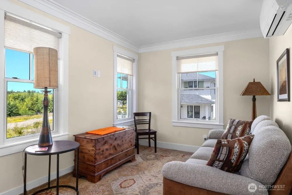 36 Easthaven Street Pacific Beach, WA 98571