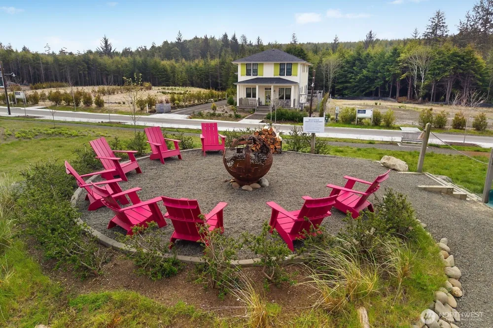 36 Easthaven Street Pacific Beach, WA 98571