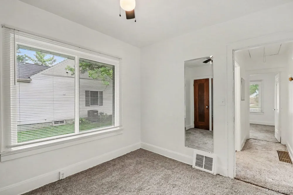 2200 S Term Street Burton City, MI 48519